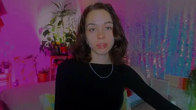 poli   online show from December 25, 2024, 9:22 pm