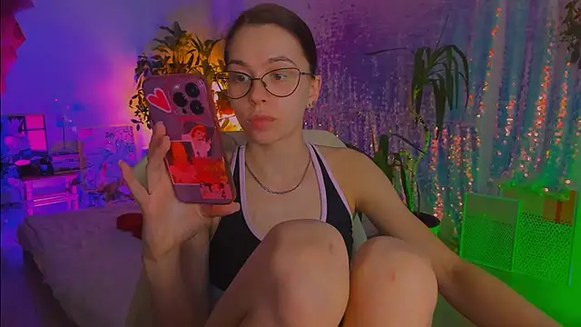 poli   online show from March 13, 2026, 4:24 pm