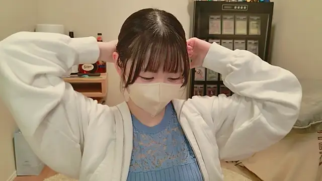 Snapshot of HIKARI_x0 chatting on May 29, 2026, 2:26 pm HIKARI x0 online show from May 29, 2026, 2:26 pm