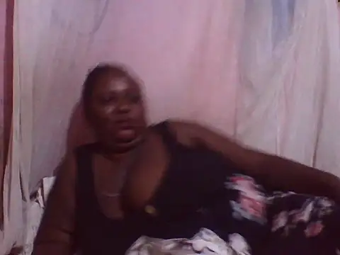 Snapshot of big_clits chatting on September 27, 2025, 7:30 pm big clits online show from September 27, 2025, 7:30 pm