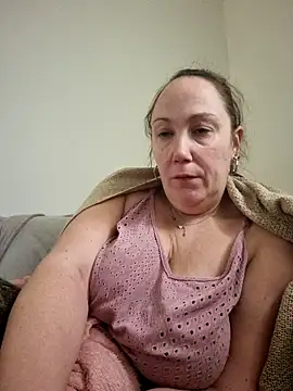 Wisie Cutie online show from January 12, 2025, 3:03 pm