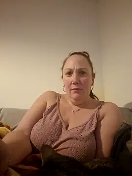 Wisie Cutie online show from January 28, 2025, 10:34 pm