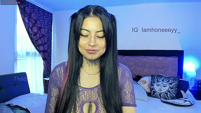 Thedollhoney online show from February 21, 2026, 2:40 pm