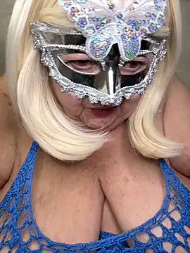 Snapshot of mariannecox chatting on October 24, 2025, 7:32 pm mariannecox online show from October 24, 2025, 7:32 pm