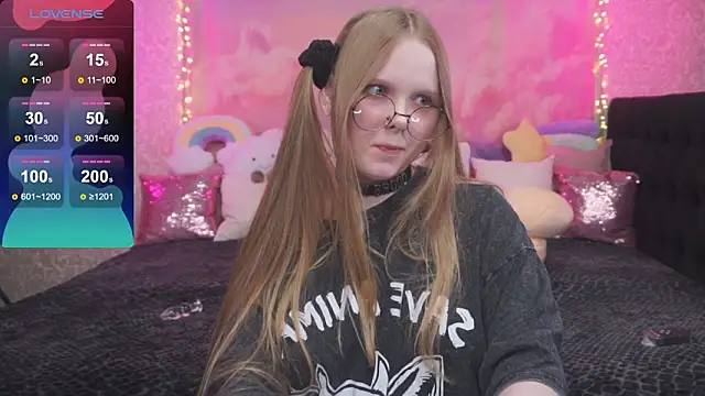 minx g1rl online show from February 8, 2026, 10:51 am