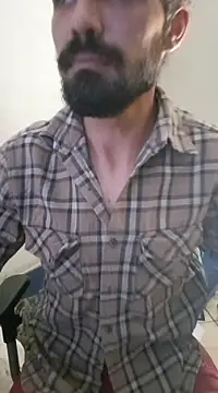 Snapshot of CrisSexShy chatting on February 26, 2025, 9:32 am CrisSexShy online show from February 26, 2025, 9:32 am