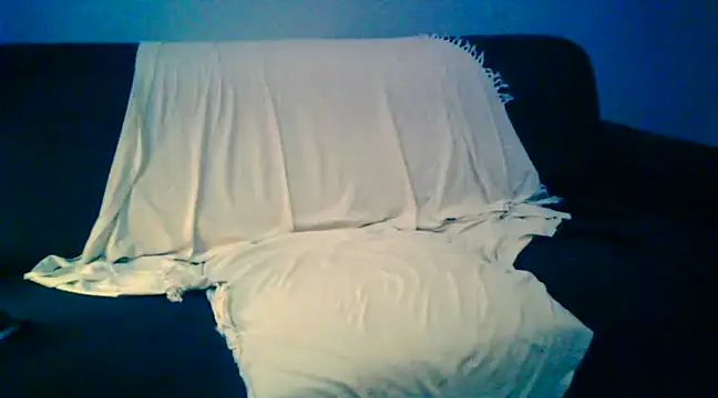 Snapshot of CrisSexShy chatting on March 17, 2025, 2:41 am CrisSexShy online show from March 17, 2025, 2:41 am