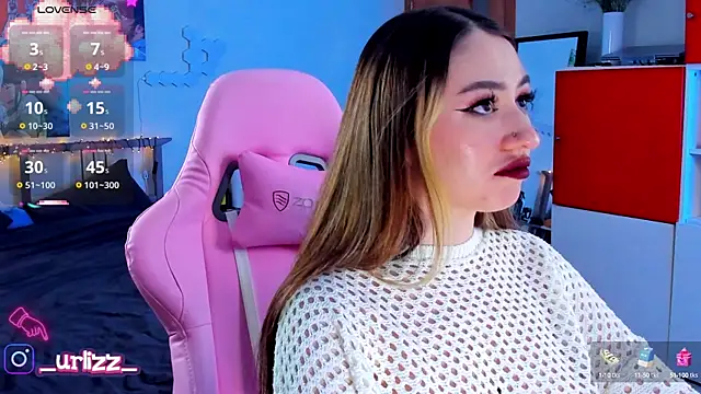 Fiona-Love online show from February 5, 2025, 8:46 pm