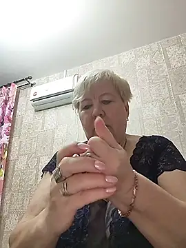 EffectFiona online show from March 31, 2026, 10:54 pm