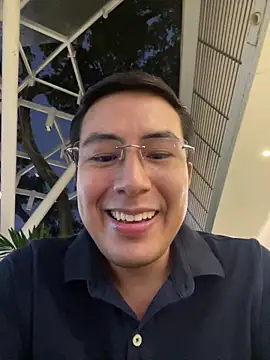 Snapshot of andrewmhilton_ chatting on February 20, 2025, 11:43 pm andrewmhilton  online show from February 20, 2025, 11:43 pm