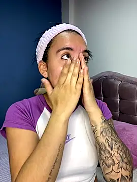 Snapshot of _Tammyy chatting on October 9, 2025, 11:19 am  Tammyy online show from October 9, 2025, 11:19 am