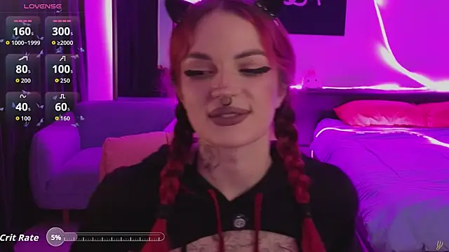 BratzieDarsie online show from April 23, 2026, 2:52 pm