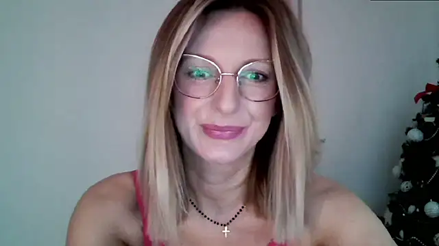 HornyJudith online show from December 9, 2024, 7:50 am