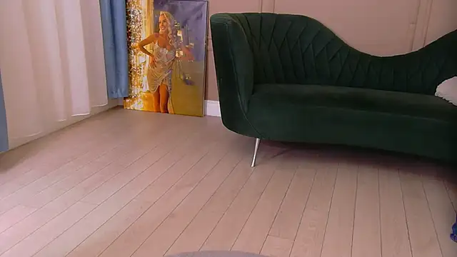 Snapshot of Bailey_Rush chatting on February 27, 2026, 3:34 pm Bailey Rush online show from February 27, 2026, 3:34 pm