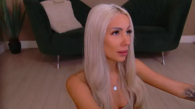 Bailey Rush online show from April 15, 2026, 6:48 pm