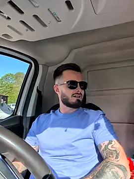 Brightspark22 online show from April 30, 2026, 7:47 am