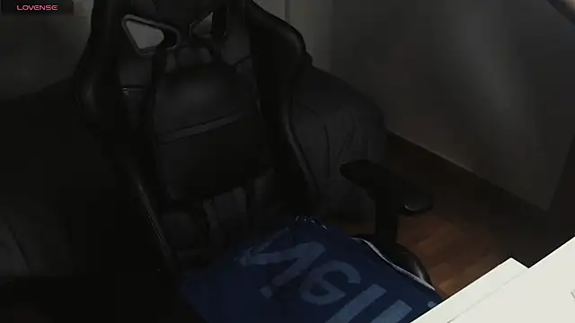 Snapshot of cutehairymacho chatting on March 2, 2025, 6:40 pm cutehairymacho online show from March 2, 2025, 6:40 pm