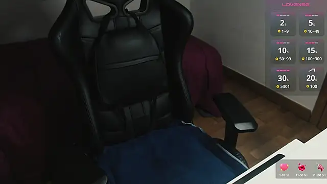 Snapshot of cutehairymacho chatting on March 7, 2025, 2:36 am cutehairymacho online show from March 7, 2025, 2:36 am