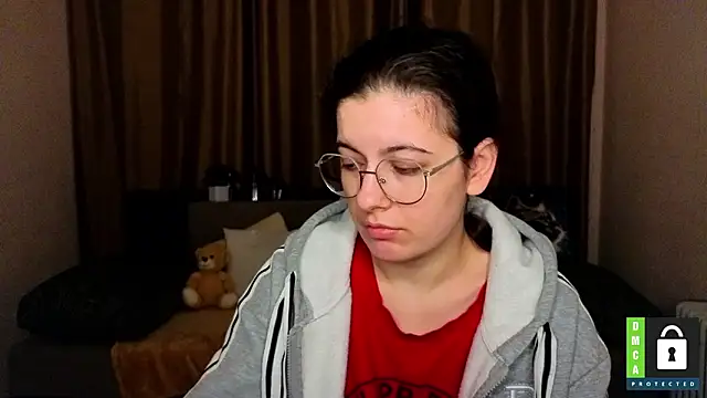 Aminabeatris online show from February 15, 2026, 12:25 pm