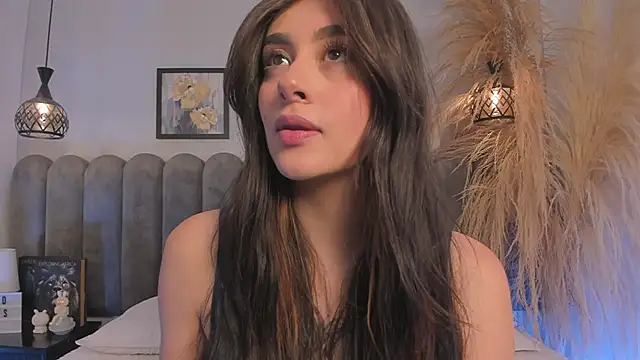cute  cherry  online show from May 27, 2026, 8:28 pm