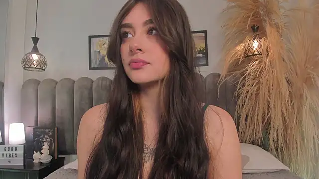 cute  cherry  online show from May 28, 2026, 8:17 pm