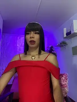 hurrencam online show from February 10, 2025, 1:11 pm