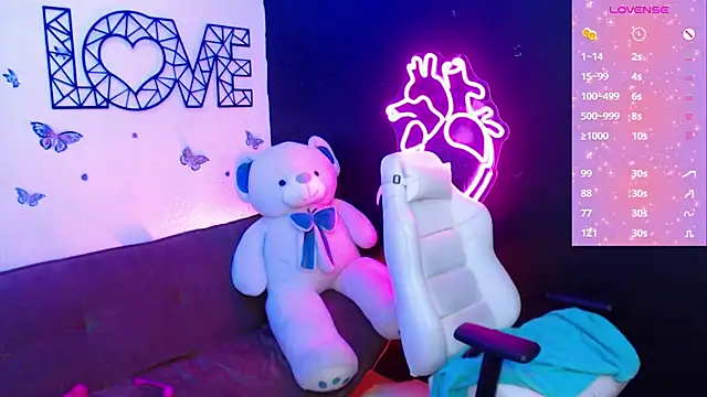 demyanderson  online show from January 25, 2025, 10:50 pm