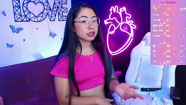 demyanderson  online show from February 20, 2025, 2:18 am