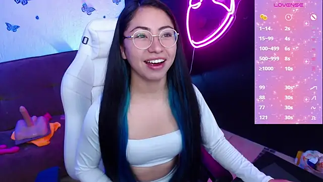 demyanderson  online show from March 11, 2025, 12:33 am