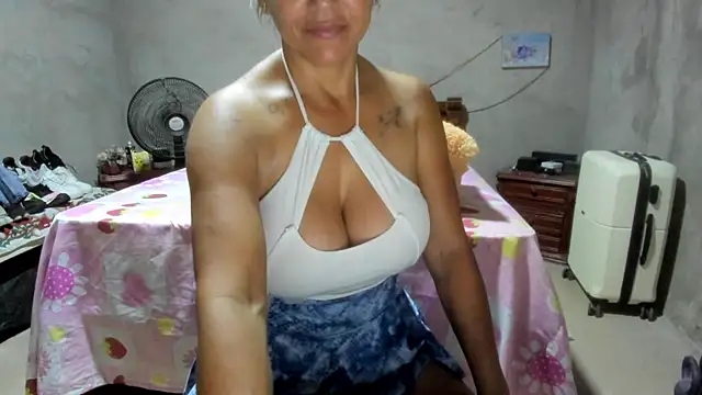 Snapshot of mature__bigboobs__ chatting on June 20, 2026, 4:10 pm mature bigboobs online show from June 20, 2026, 4:10 pm
