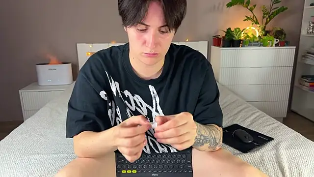 tanya goddesss online show from September 9, 2025, 2:16 pm