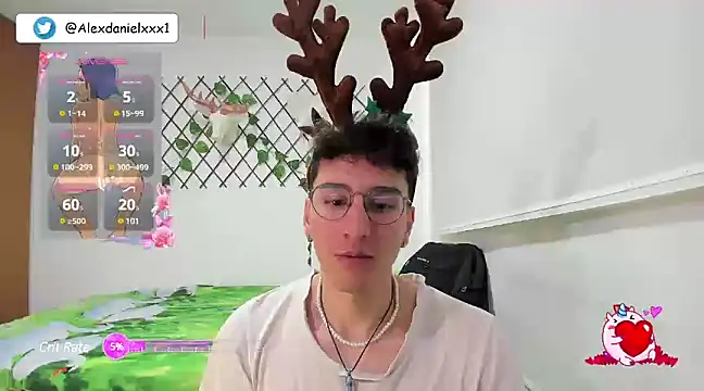 Snapshot of Jackson_Careyy chatting on December 8, 2024, 9:08 pm Jackson Careyy online show from December 8, 2024, 9:08 pm