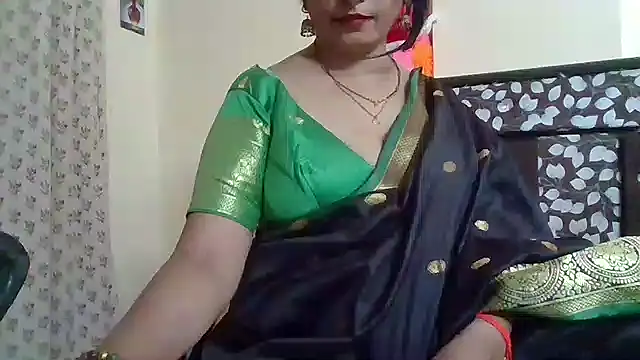 NautyBabe online show from October 5, 2025, 8:07 pm