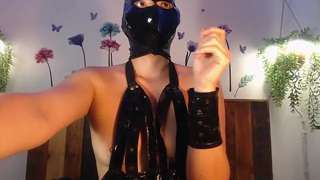 DaMikaela  online show from January 23, 2025, 9:50 pm