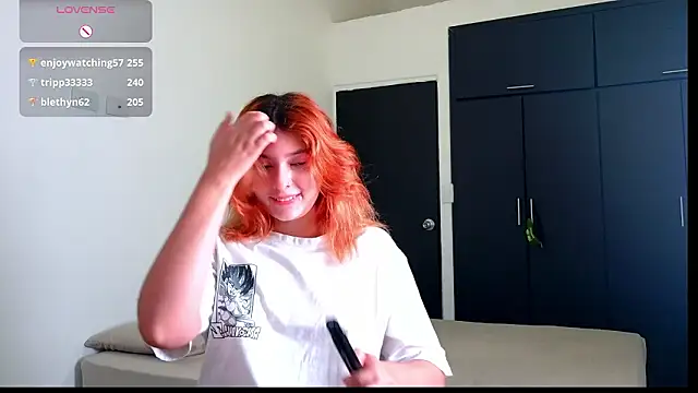 Ania jones online show from February 3, 2026, 2:53 am