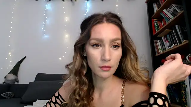 ChocoBelle online show from December 13, 2024, 9:09 pm