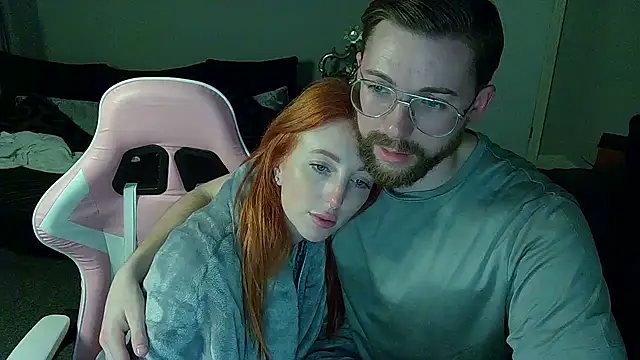 Snapshot of Red_firesquirt chatting on January 4, 2025, 9:31 pm Red firesquirt online show from January 4, 2025, 9:31 pm