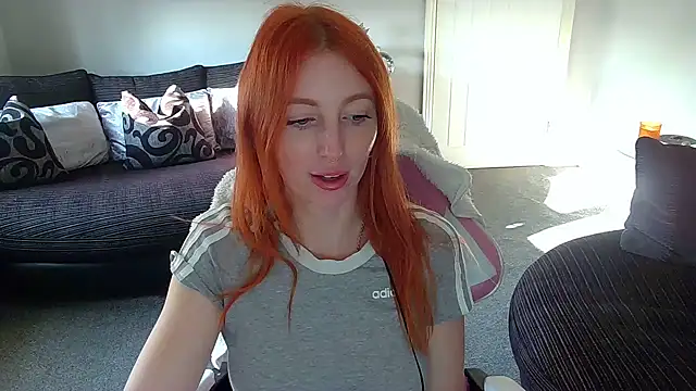 Snapshot of Red_firesquirt chatting on January 9, 2025, 11:36 am Red firesquirt online show from January 9, 2025, 11:36 am