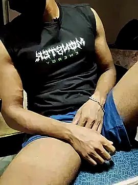 xxxhugedick0001 online show from August 5, 2026, 2:53 pm