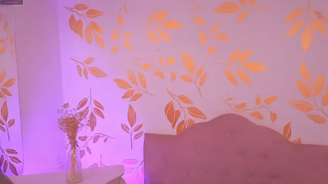 Snapshot of Misselektra__ chatting on June 1, 2026, 4:14 am Misselektra online show from June 1, 2026, 4:14 am