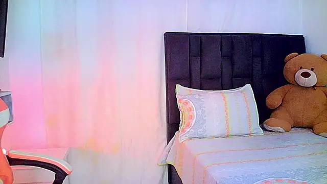 carmen14 online show from April 11, 2026, 7:45 am