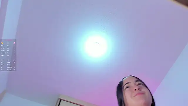 Snapshot of soyamandaa_ chatting on December 18, 2024, 11:51 pm soyamandaa  online show from December 18, 2024, 11:51 pm