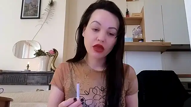 Lilie romeo online show from March 19, 2025, 3:08 pm