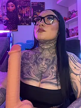 CloeeBeckam online show from February 28, 2026, 2:56 am