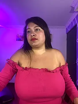 MiiaaJoness online show from November 11, 2025, 5:35 pm