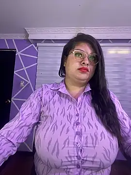 MiiaaJoness online show from February 2, 2026, 3:11 pm