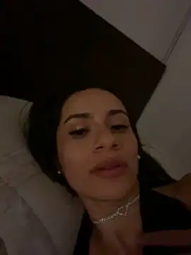 ayy falcon online show from February 15, 2026, 3:25 am