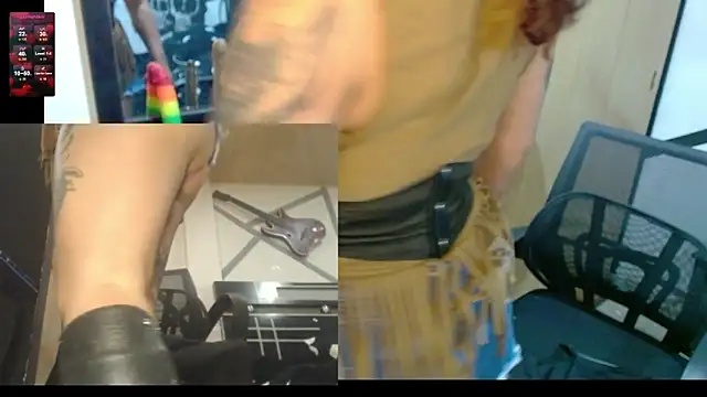 Snapshot of miss_cloverrr chatting on October 28, 2025, 2:37 am miss cloverrr online show from October 28, 2025, 2:37 am