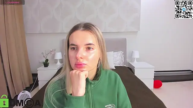 Donna Evans online show from February 11, 2026, 12:15 am