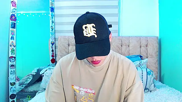  justinmoon2 online show from February 25, 2026, 4:44 am